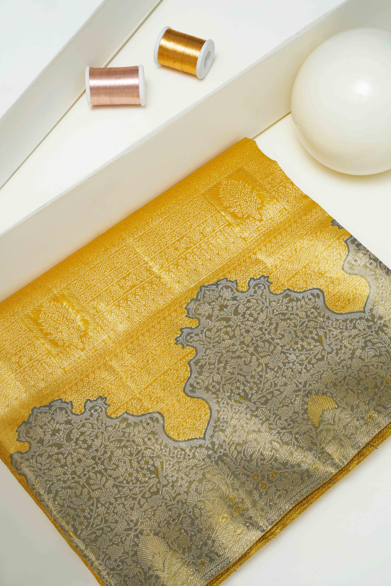 Scalloped Mughal Arch & Kalash Tree Motif Tissue Silk Saree