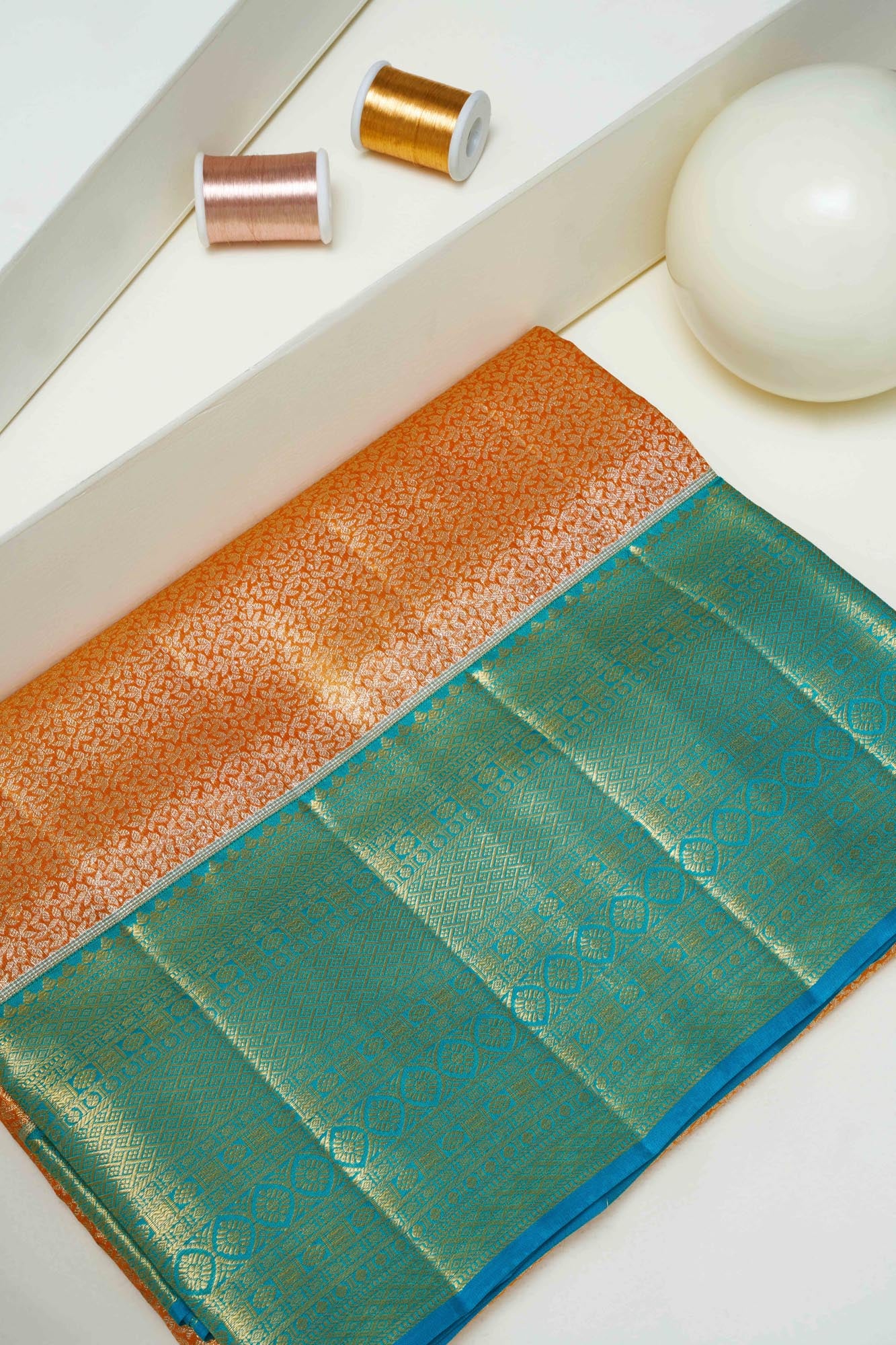 Micro-Leaf Jaal & Peacock Medallion Tissue Silk Saree