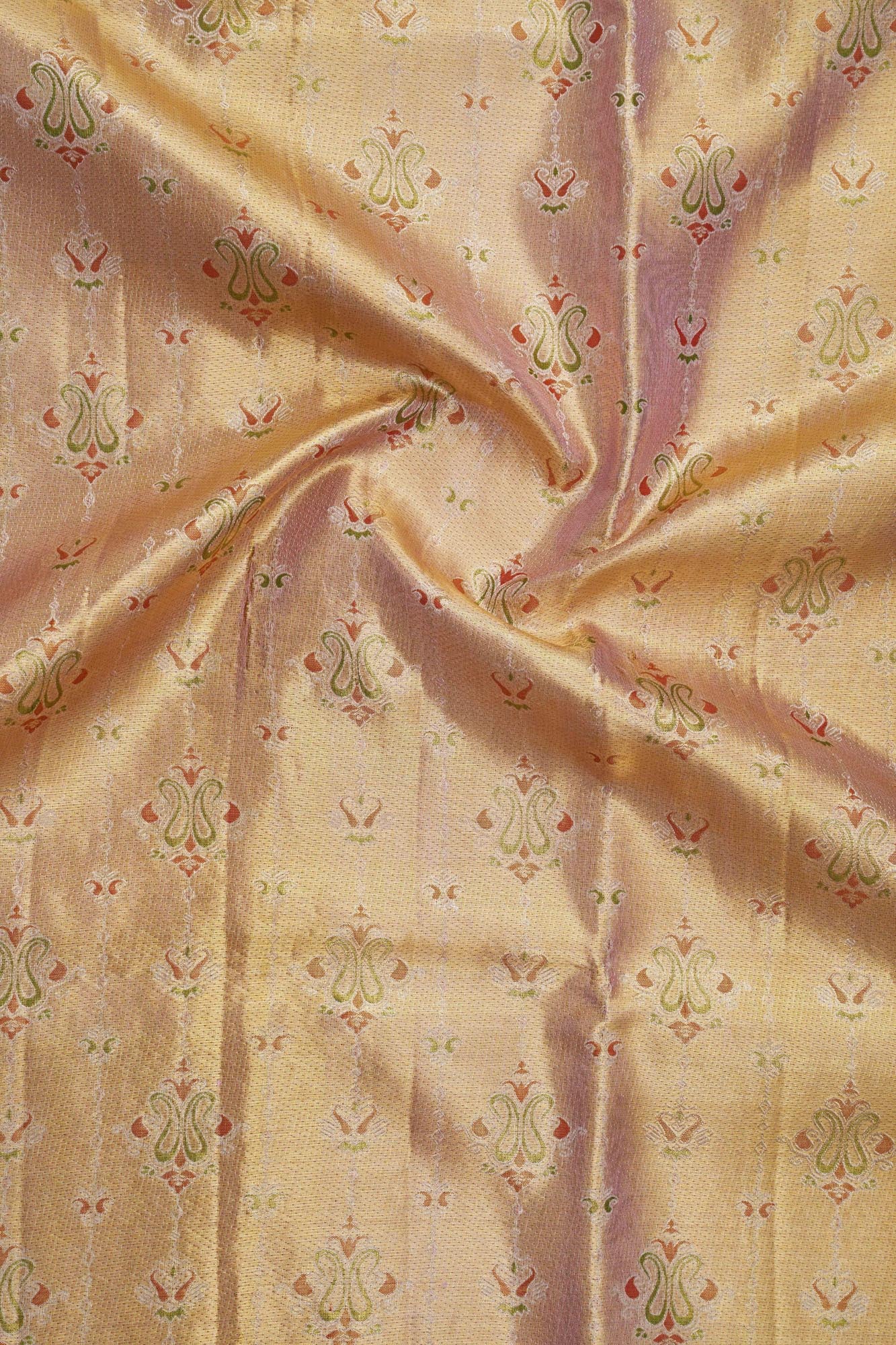 Traditional Mango Motif Design Pure Tissue Silk Saree