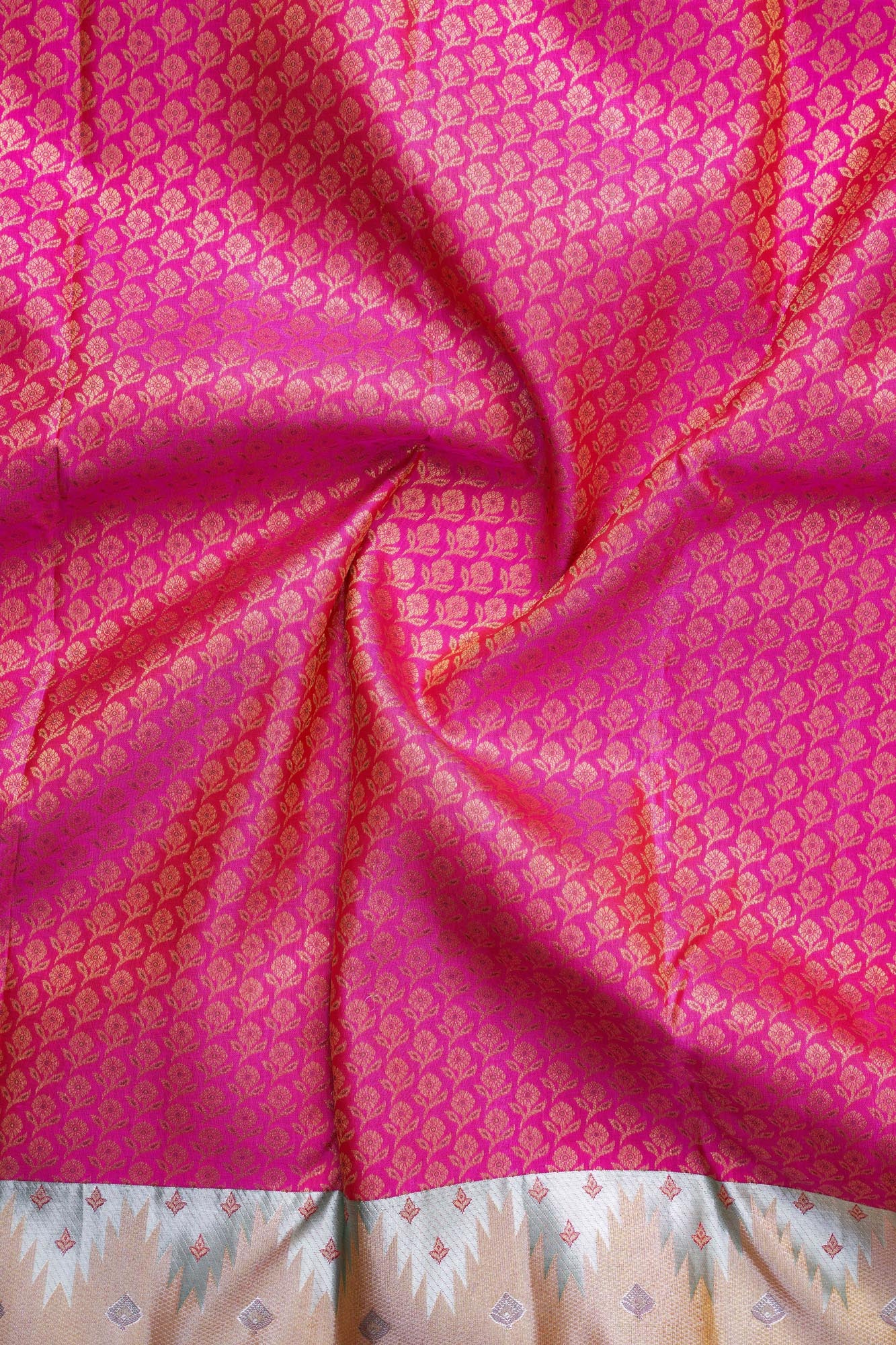 Fancy Brocade Saree with Silver Zari Work (Pure Kanchipuram Silk)