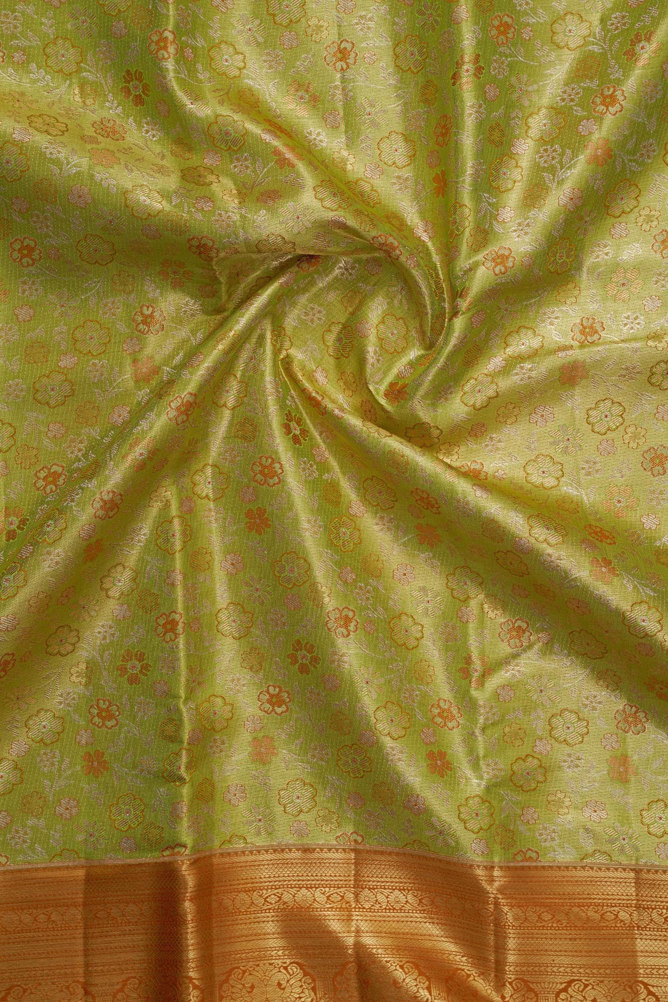 Seamless Floral Blossom & Annapakshi Motifs Tissue Silk Saree