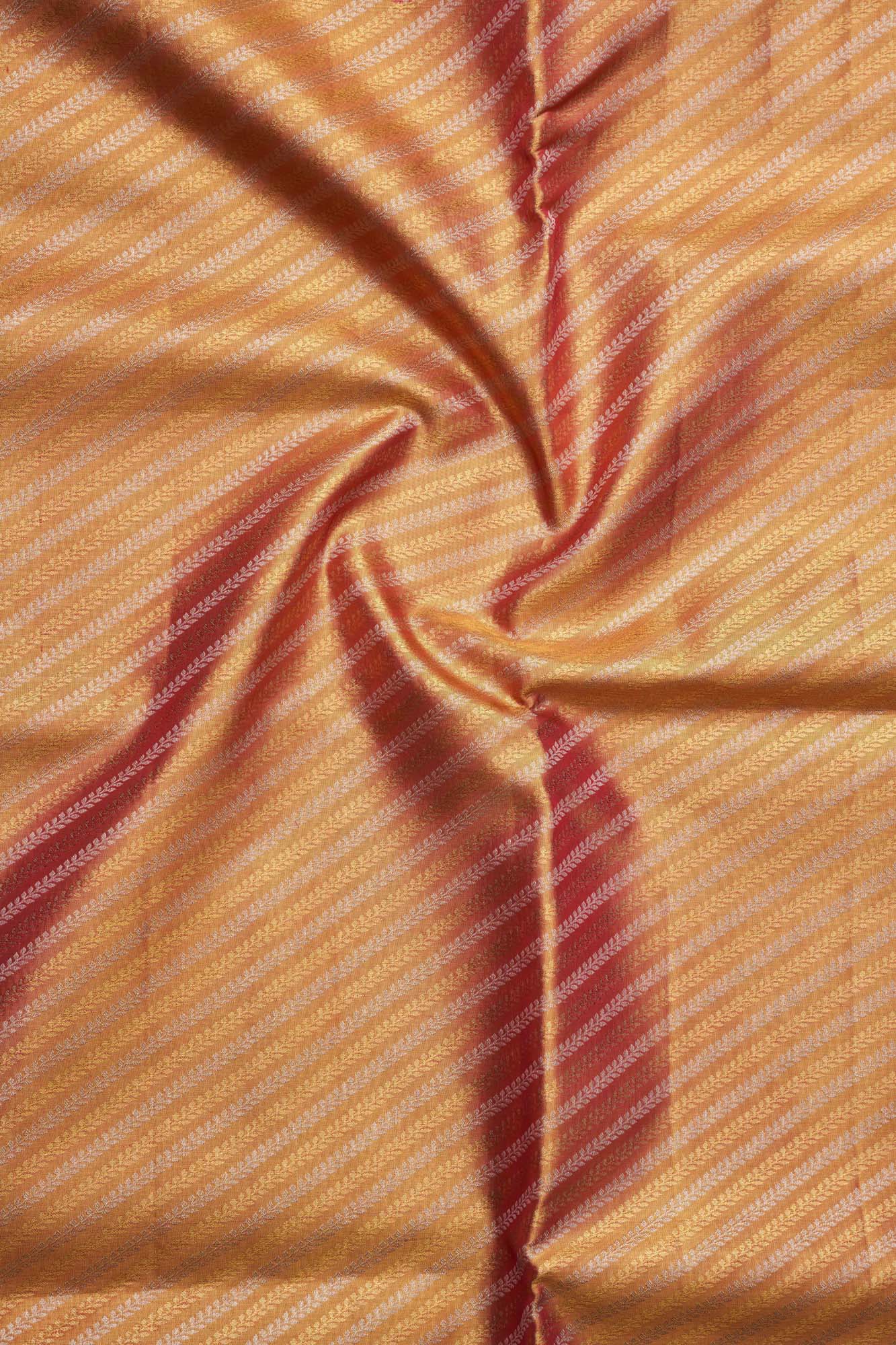 Diagonal Leaf Zari Design Tissue Silk Saree