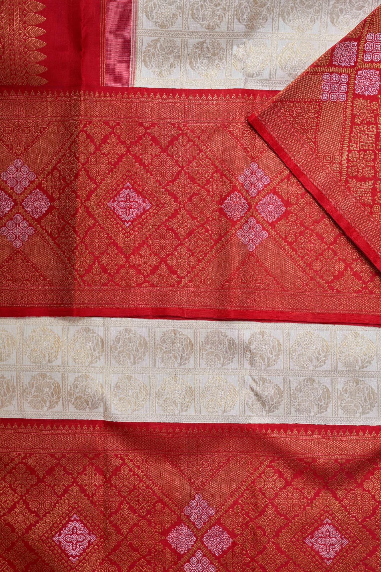 Ornate Grid Medallion & Contrast Temple Border Pure Silk Saree with Silver Touch  (Revalue)