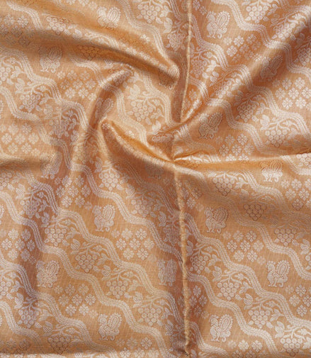 Wavy Floral Vine & Annapakshi Pure Tissue Silk Saree